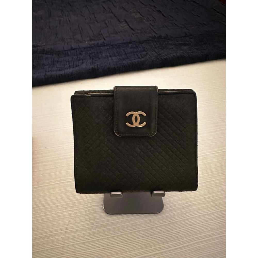 Chanel Black Quilted Leather Double Snap Wallet with Tan Interior - Picture 2 of 16